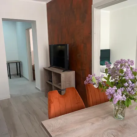 Apartment A - Rynek 4, Pasym