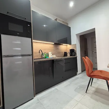 Apartment A - Rynek 4, *